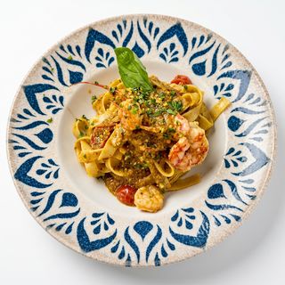 Fettuccine gamberi pistacchio & lime