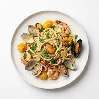 Scialatelli Con Mariscos Y Tomates Datterino Amarillos