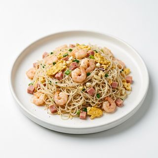 Fideos De Arroz Con Tres Delicias