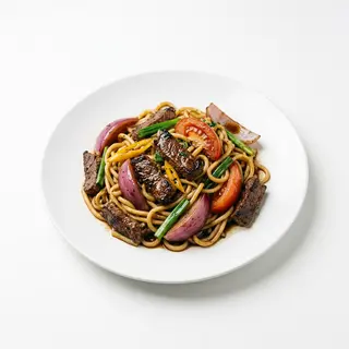 Tallarín Saltado De Carne