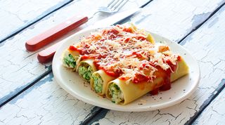Cannelloni Con Ricotta E Spinaci