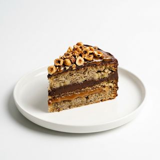 Torta banana, cioccolato, caramello, nocciola