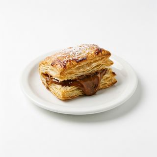 Pastel Gloria con Dulce de Leche