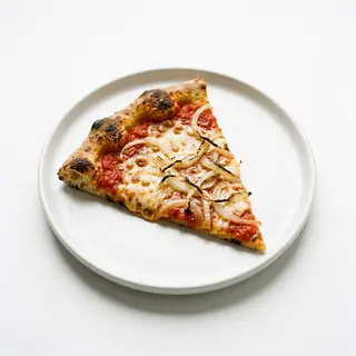 Pizza De Cebolla (Porción)