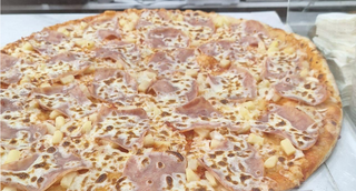 Pizza Hawaiana (30 Cm.)