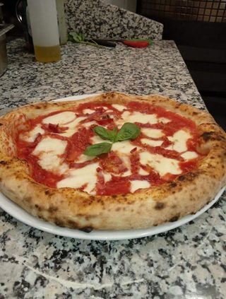 Pizza Diavola (25 Cm.)