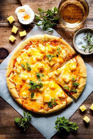 Pizza Tropical (30 Cm.)