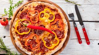 Pizza Pepperoni (33 Cm.)