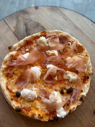 Pizza La Coppa