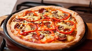 Pizza Chicago (Mediana)