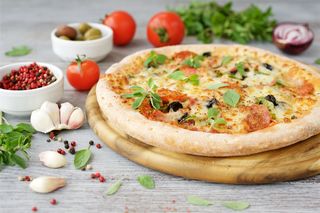 Pizza Pepperoni  (33 Cm.)