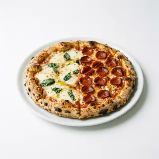 Pizza Mediana Mitad Y Mitad