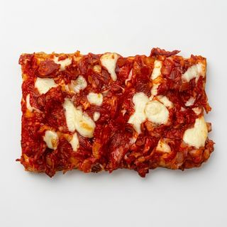 Pizza de salami picante porción