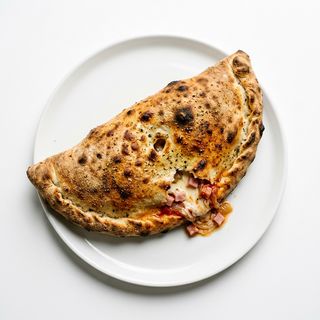 Pizza Calzone
