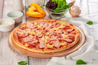 Pizza Hawaiana (32 Cm.)