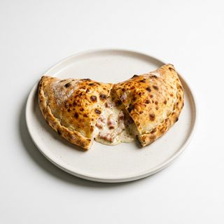 Calzone Carbonara