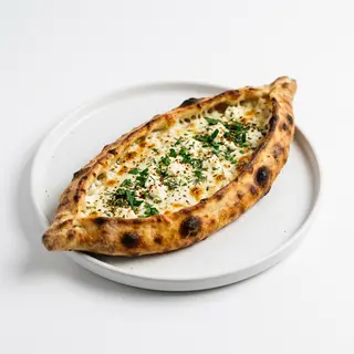 Pide de queso feta