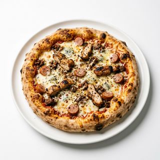 Pizza Cuatro Quesos Con Carne