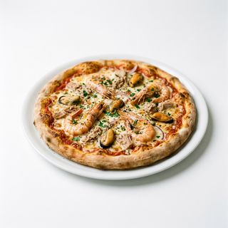 Pizza Marinera, Mediana