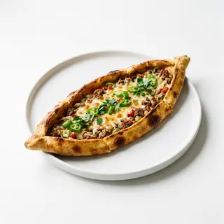 Pizza Turca Especial De La Casa rollo