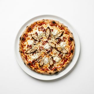 Pizza de finas hierbas