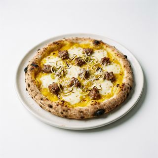 Pizza De Salchicha (30 Cm.)