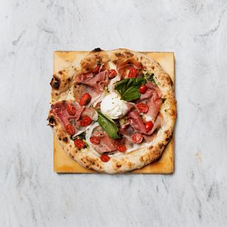Pizza De Búfala (33 Cm.)