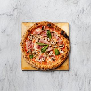 Pizza Capricciosa