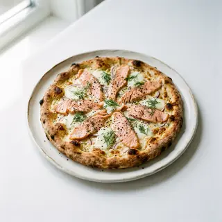 Pizza Salmón, Mediana Redonda (33 cm.)