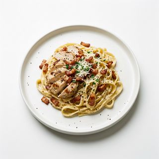 1/2 Ración De Pollo  A La Carbonara