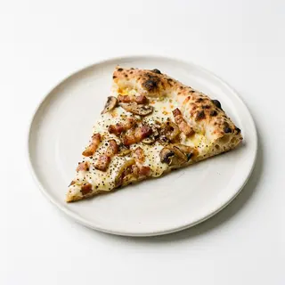 Porción De Pizza Carbonara