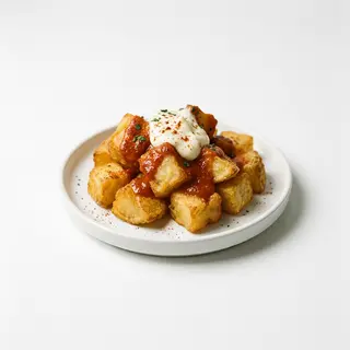 Ración De Patatas Bravas