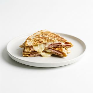 Ración De Quesadillas Con Jamón York