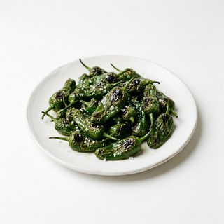 Ración De Pimientos De Padrón