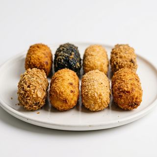 Croquetas Variadas (8 Uds.)