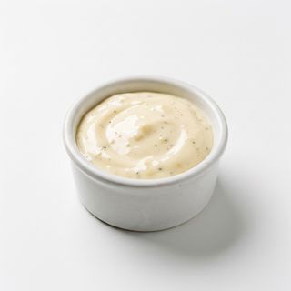 Sos bajo-mayo