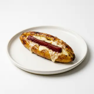 Plátano Maduro Con Queso Y Bocadillo