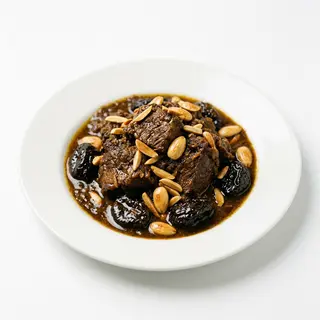 Tajín De Carne Con Ciruelas