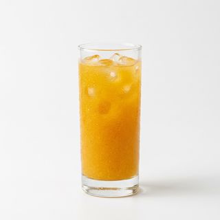 Succo di frutta all'albicocca