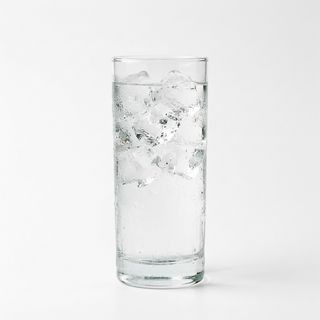 Woda niegazowana 500 ml