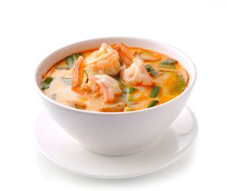 Sopa Thai de Camarão