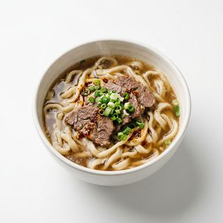 31.La mian alla wencheng - calamari, funghi e bambú 文成拉面