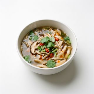 Sopa Thai de Cogumelos