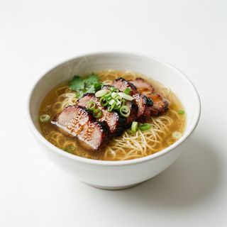 Sopa De Tallarines Con Carne Asada Chasiu叉烧面