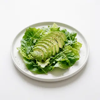 Ensalada De Lechuga Con Aguacate