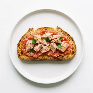 Tostada De Tomate Y Atún (Ración)