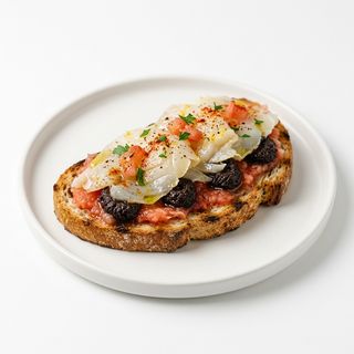 Tostada De Bacalao Marinado
