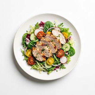 Ensalada de pollo ahumado