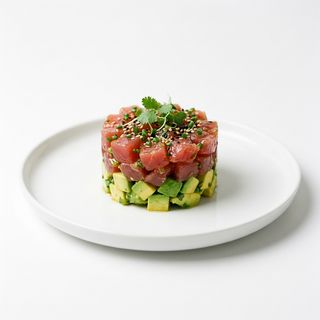 Tartar De Atún Con Aguacate