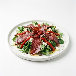 Ensalada De Cecina De León